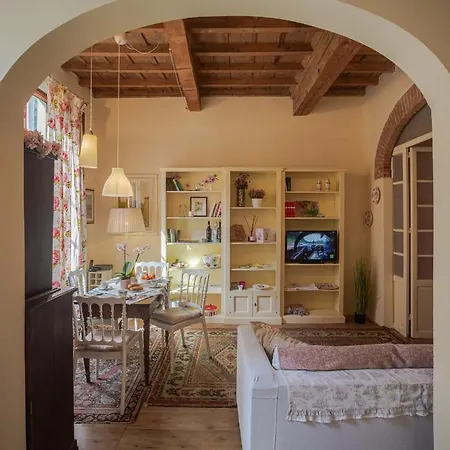 Colonna Romantica フィレンツェ