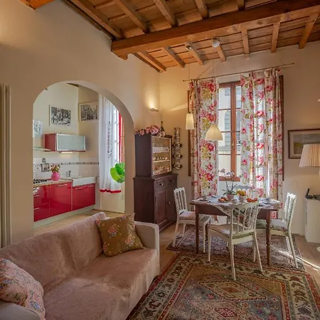 Colonna Romantica Apartamento *
